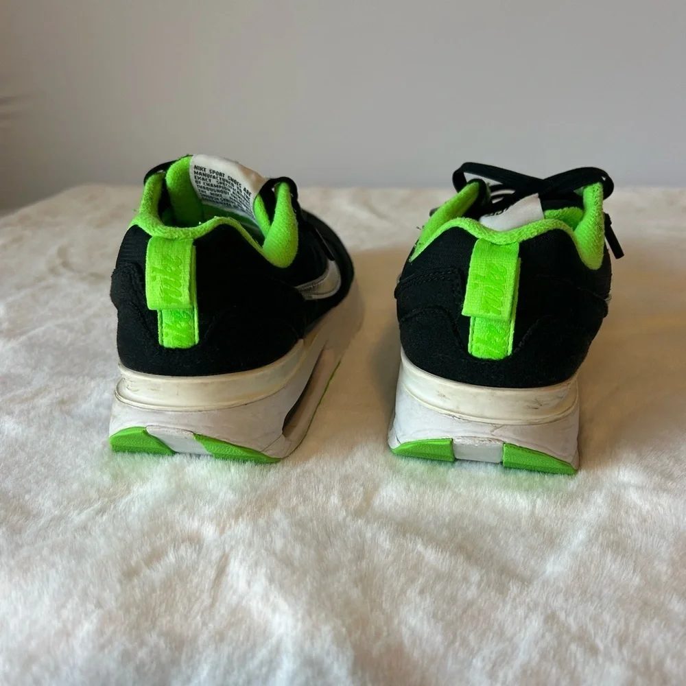 Nike Air Max Kids Black Neon Green Sneakers Youth Running Shoes 4Y